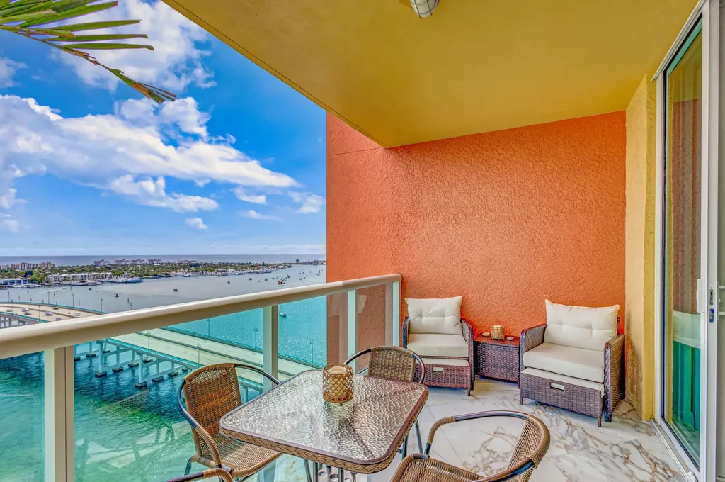 2640 Lake Shore Drive Riviera Beach FL 33404