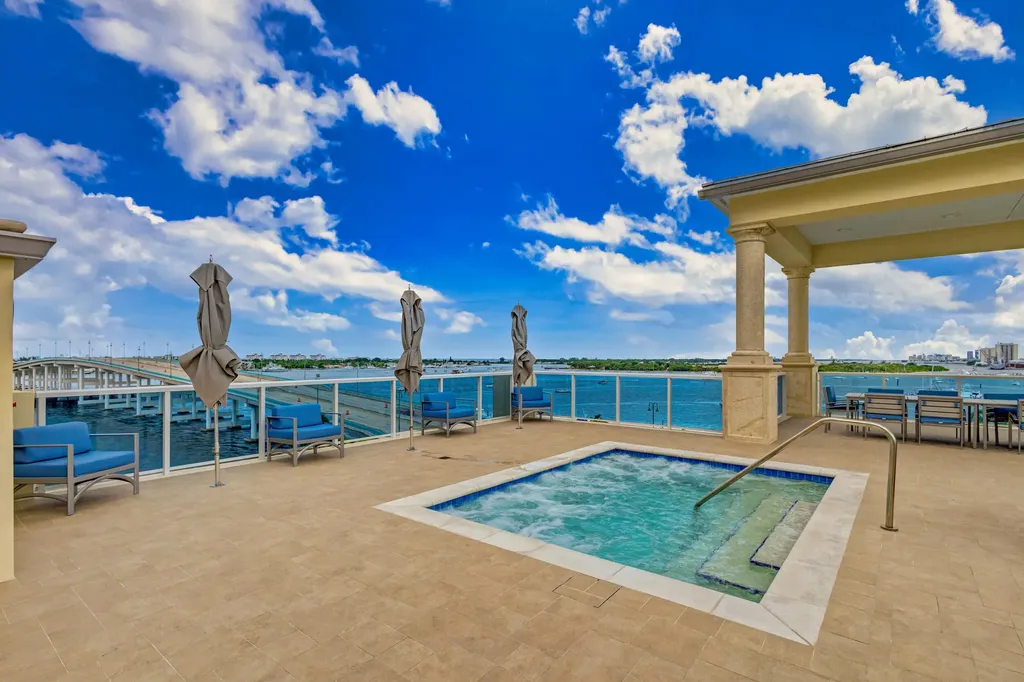 2640 Lake Shore Drive Riviera Beach FL 33404