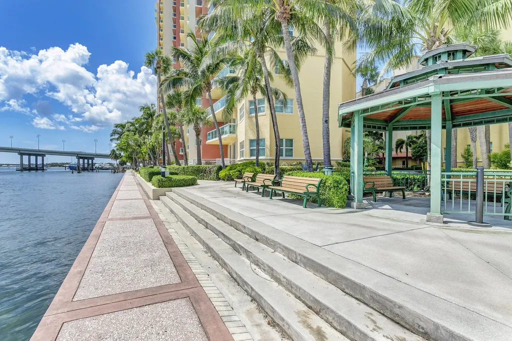 2640 Lake Shore Drive Riviera Beach FL 33404