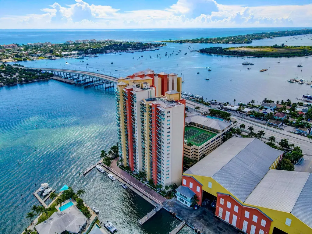 2640 Lake Shore Drive Riviera Beach FL 33404