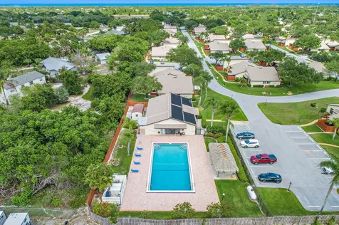 7916 SE Villa Circle Hobe Sound FL 33455