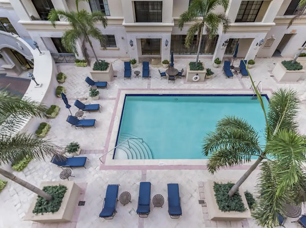 233 S Federal Highway Boca Raton FL 33432