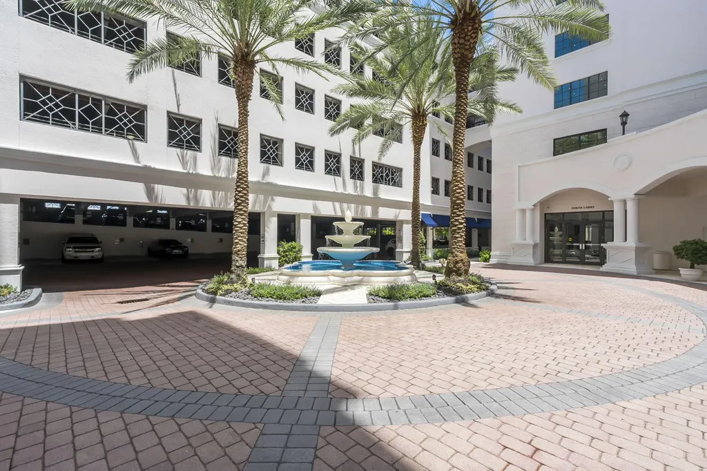 233 S Federal Highway Boca Raton FL 33432
