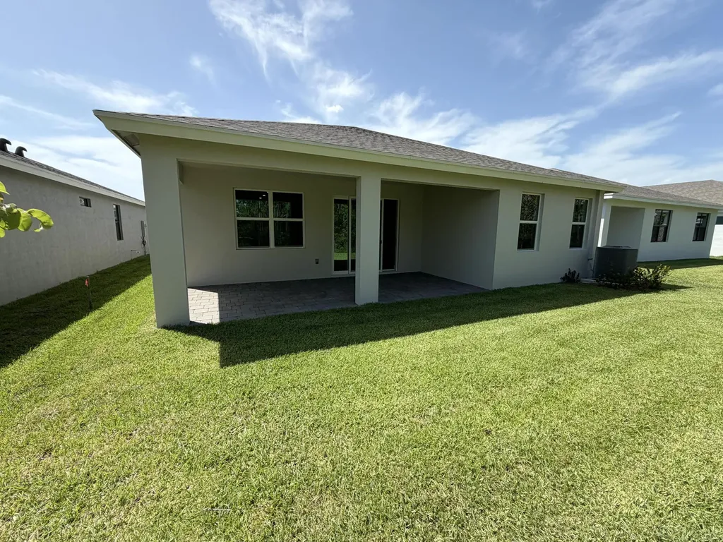 6560 SE Park Trace Drive Stuart FL 34997