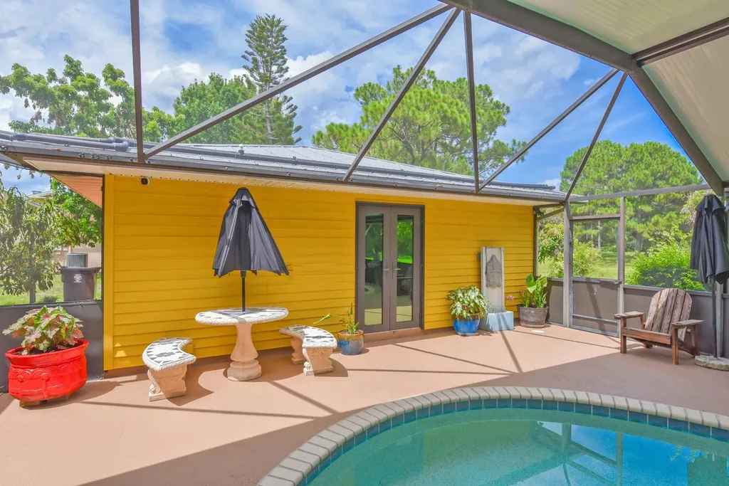 2937 SE Darien Road Port St Lucie FL 34952