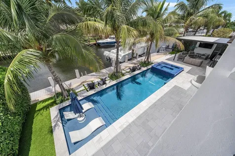 4001 NE 24th Avenue Lighthouse Point FL 33064