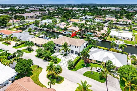 4001 NE 24th Avenue Lighthouse Point FL 33064