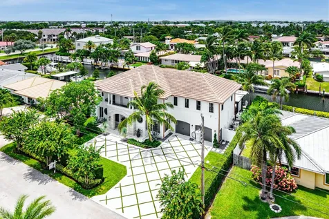 4001 NE 24th Avenue Lighthouse Point FL 33064