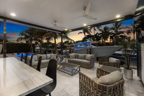 4001 NE 24th Avenue Lighthouse Point FL 33064