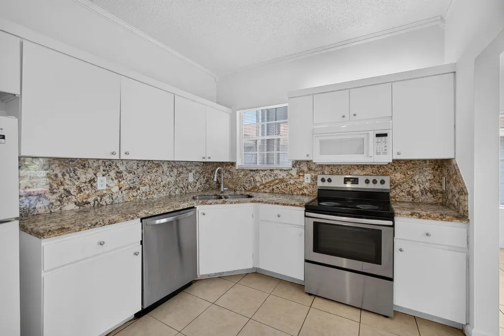 3871 Circle Lake Drive West Palm Beach FL 33417