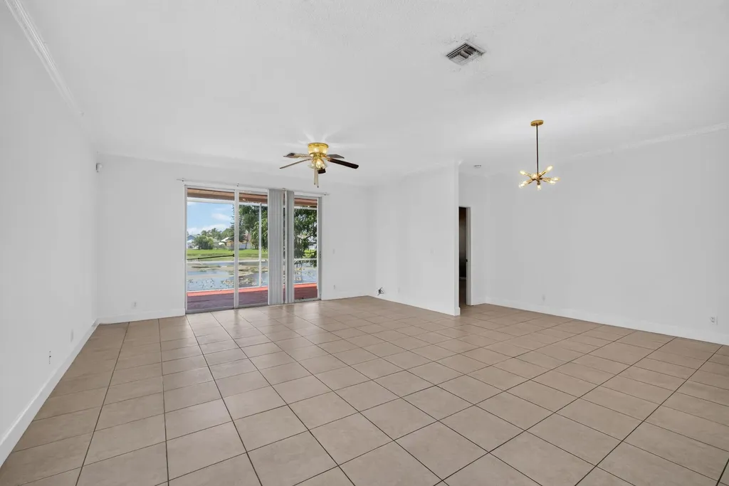 3871 Circle Lake Drive West Palm Beach FL 33417