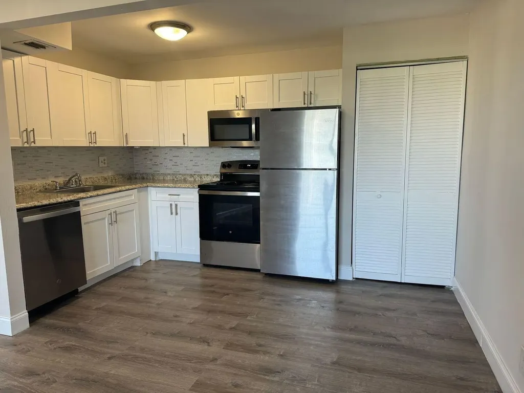 537 S Sequoia Drive West Palm Beach FL 33409