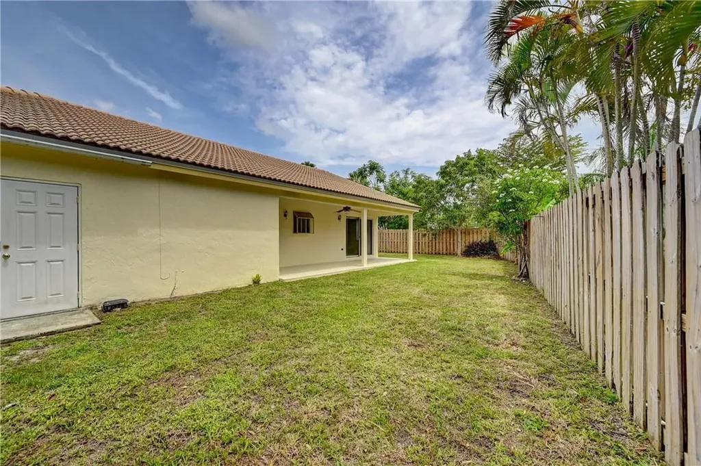 13348 NW 13th Street Sunrise FL 33323