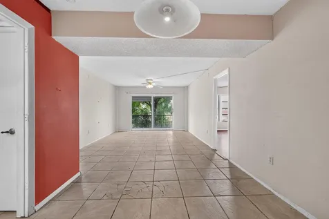 4172 Inverrary Drive Lauderhill FL 33319