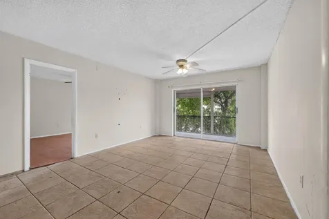 4172 Inverrary Drive Lauderhill FL 33319