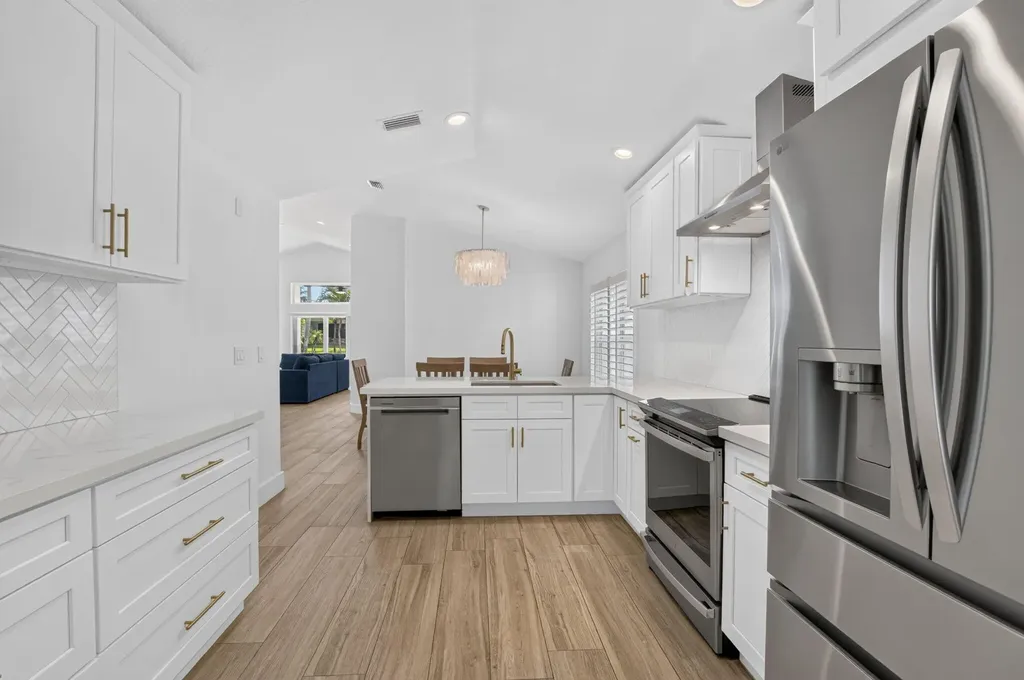 621 Anchor Point Delray Beach FL 33444