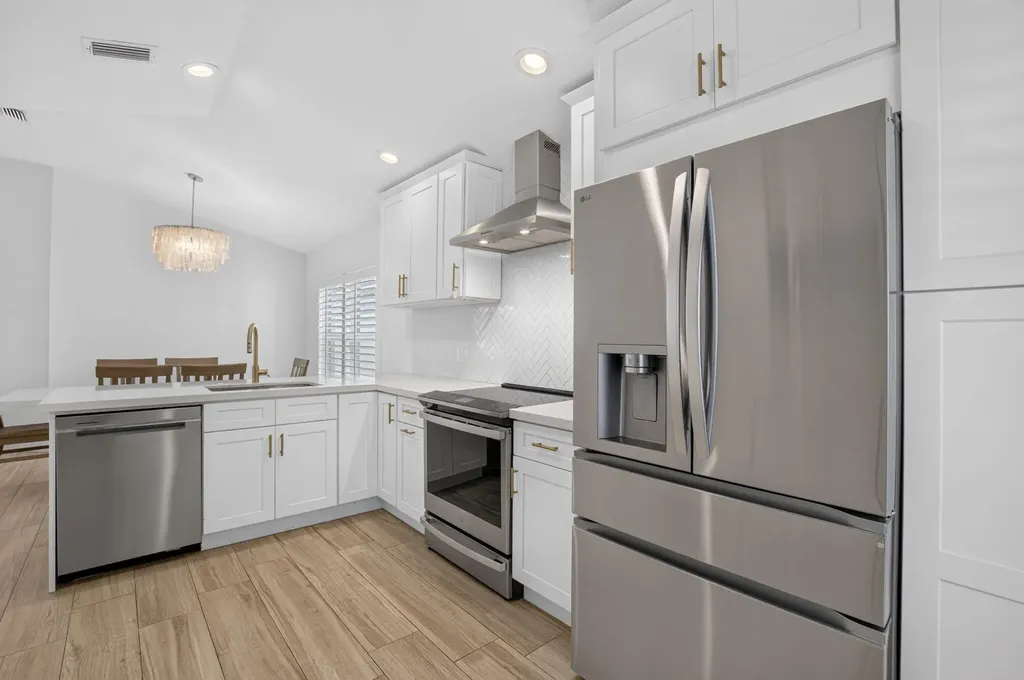621 Anchor Point Delray Beach FL 33444