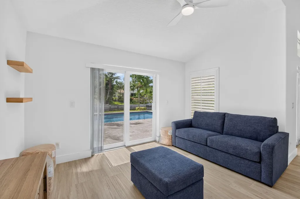 621 Anchor Point Delray Beach FL 33444