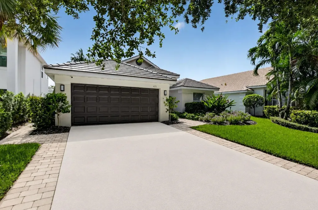 621 Anchor Point Delray Beach FL 33444