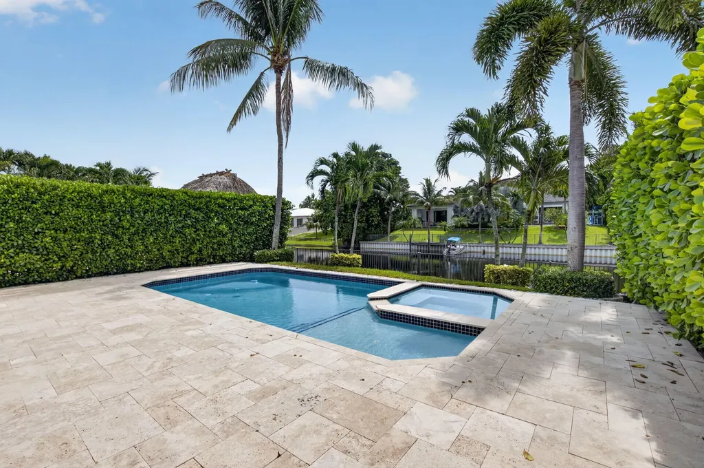 621 Anchor Point Delray Beach FL 33444