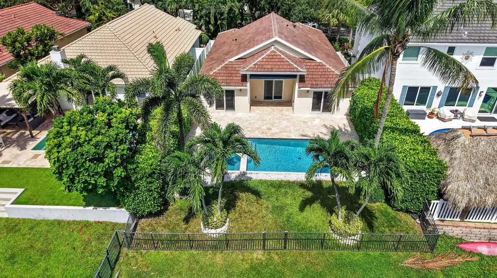 621 Anchor Point Delray Beach FL 33444