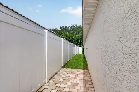 621 Anchor Point Delray Beach FL 33444