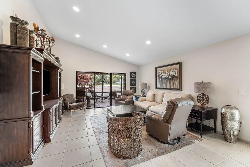 1 Stratford Drive E Boynton Beach FL 33436