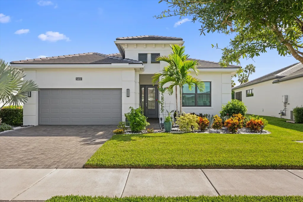 5432 Saint Armands Way Westlake FL 33470
