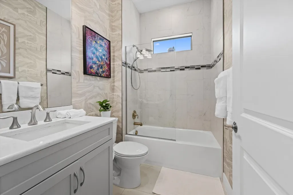 5432 Saint Armands Way Westlake FL 33470