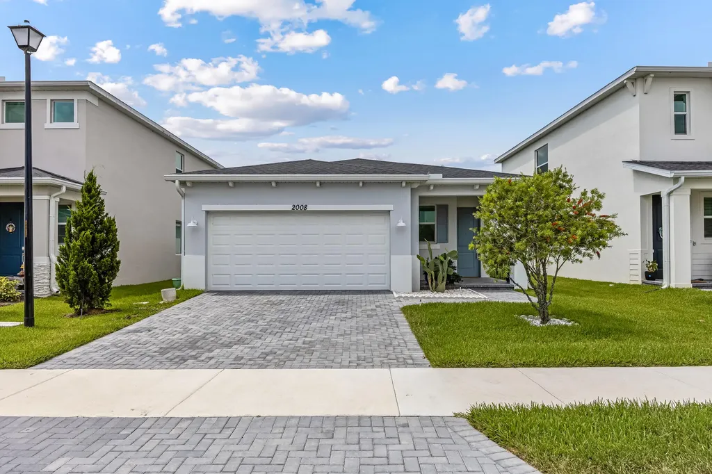 2008 Croft Inlet Drive NW Palm Bay FL 32907