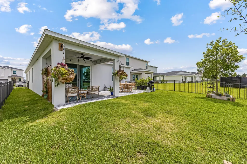 2008 Croft Inlet Drive NW Palm Bay FL 32907