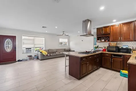 1446 W Jennings Street Lantana FL 33462