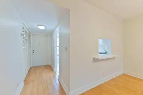 225 SE 10th Street Deerfield Beach FL 33441