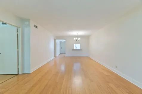 225 SE 10th Street Deerfield Beach FL 33441