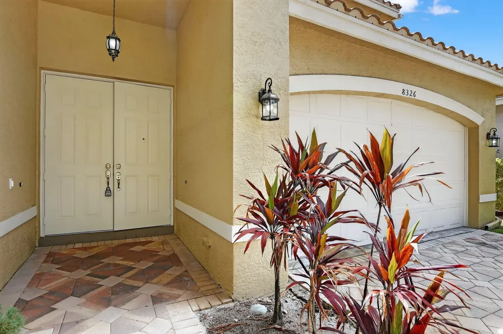 8326 Emerald Winds Circle Boynton Beach FL 33473