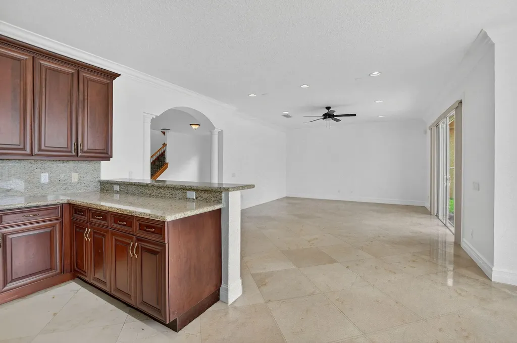 8326 Emerald Winds Circle Boynton Beach FL 33473