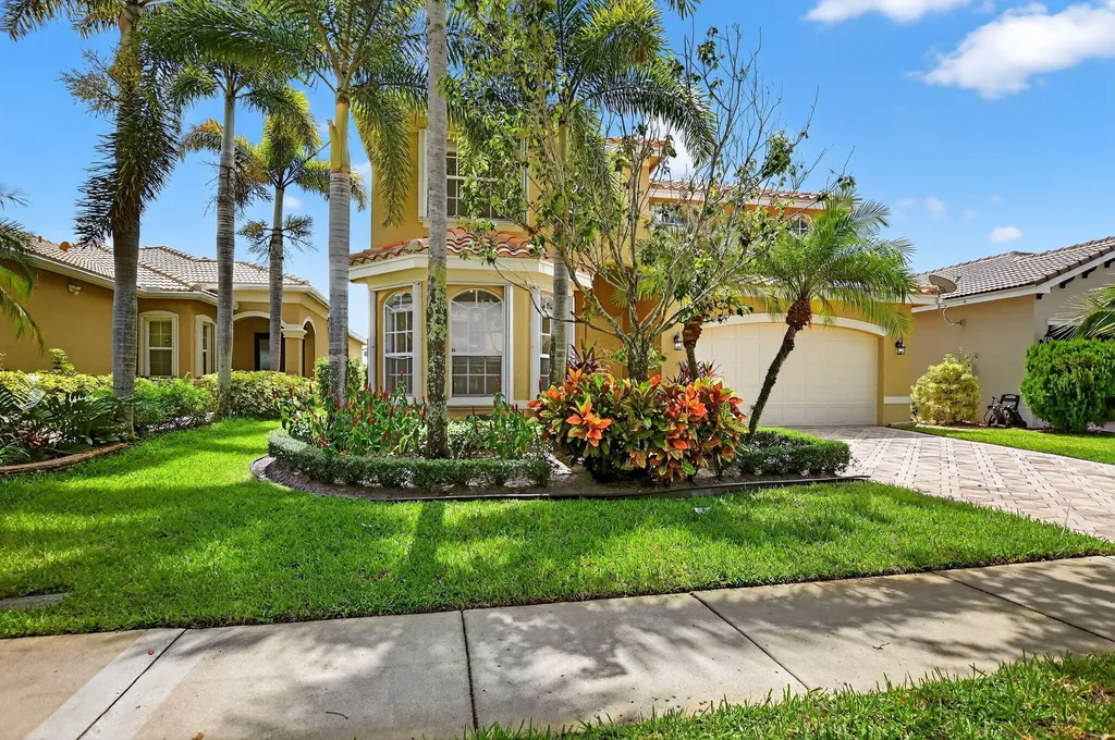 8326 Emerald Winds Circle Boynton Beach FL 33473