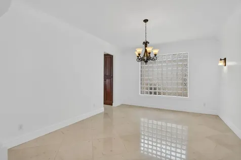 8326 Emerald Winds Circle Boynton Beach FL 33473