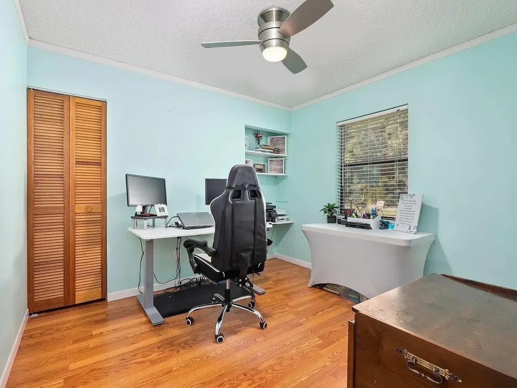 3201 Linda Vista Fort Pierce FL 34982