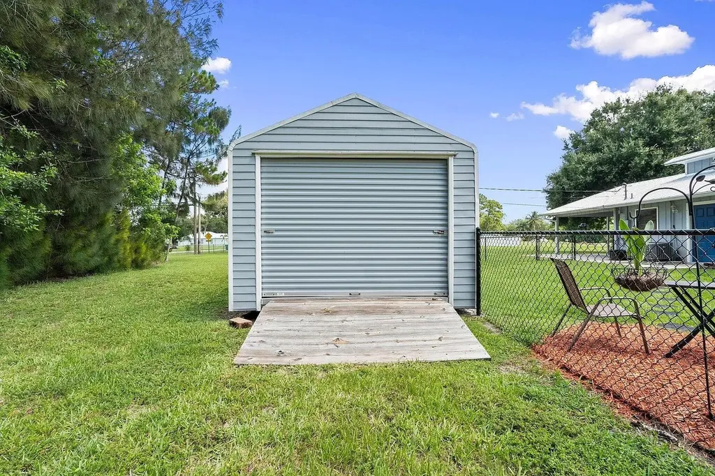 3201 Linda Vista Fort Pierce FL 34982