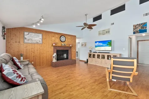 3201 Linda Vista Fort Pierce FL 34982