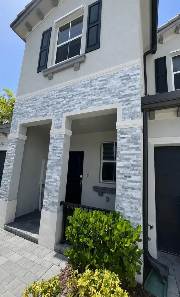 16229 SW 288th Terrace Homestead FL 33033