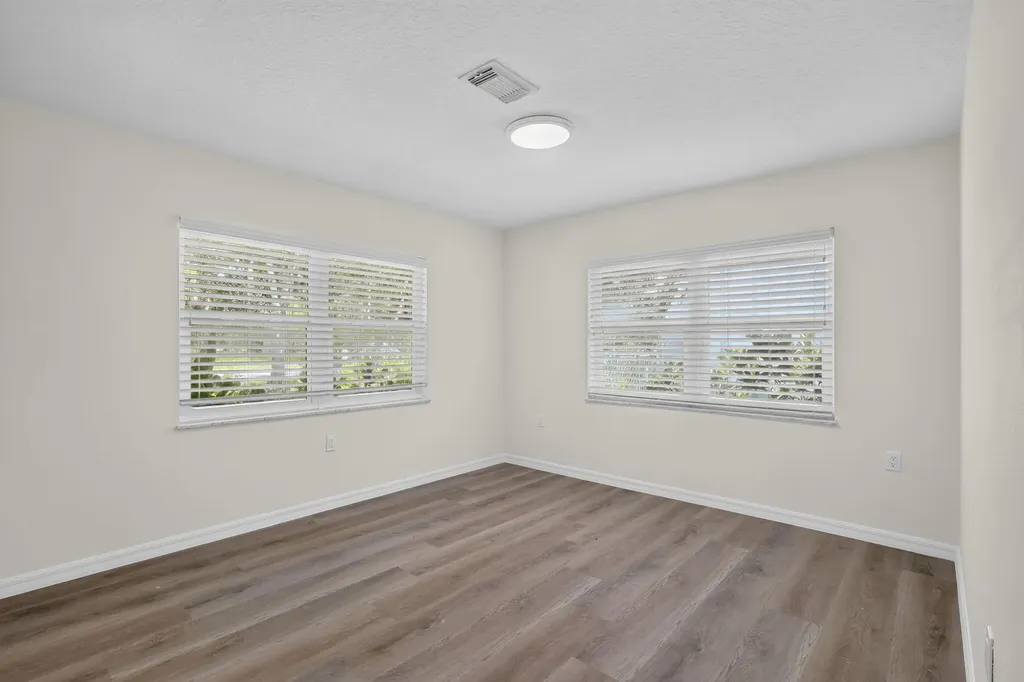 1125 41st Avenue Vero Beach FL 32960