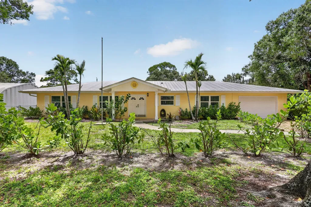 1125 41st Avenue Vero Beach FL 32960