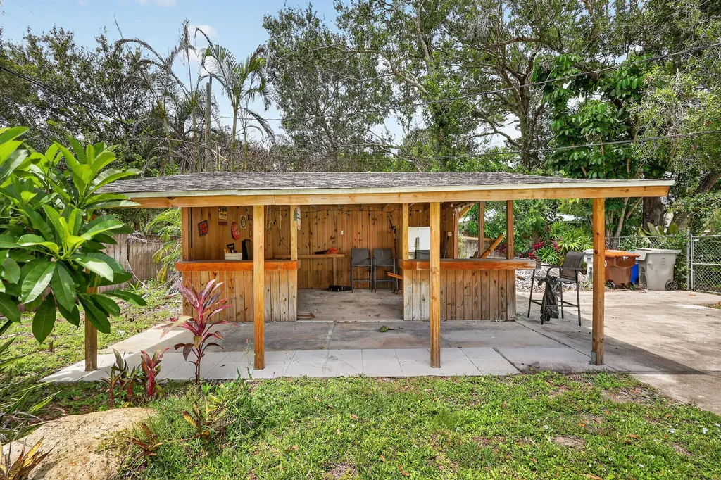 1125 41st Avenue Vero Beach FL 32960
