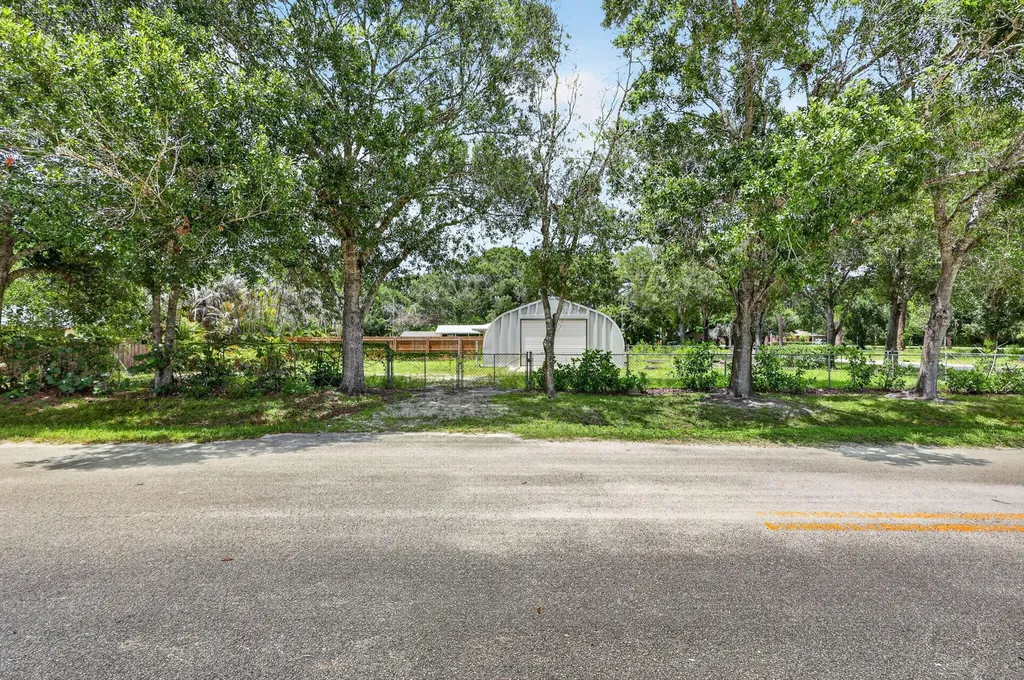 1125 41st Avenue Vero Beach FL 32960