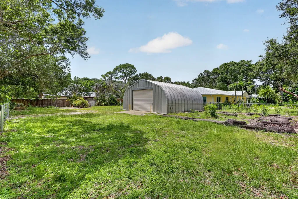 1125 41st Avenue Vero Beach FL 32960