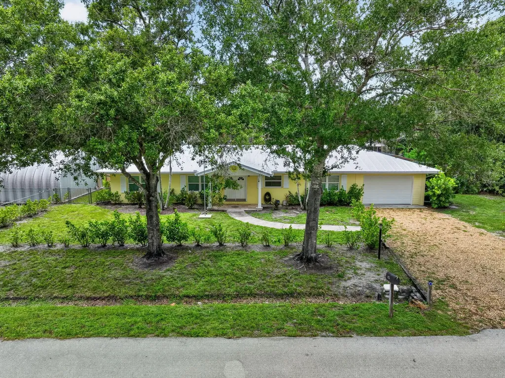1125 41st Avenue Vero Beach FL 32960