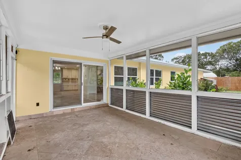 1125 41st Avenue Vero Beach FL 32960