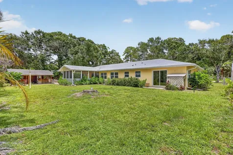 1125 41st Avenue Vero Beach FL 32960